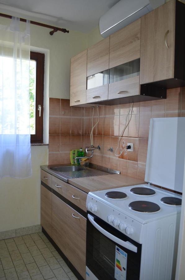 Apartments Aneva Baška Esterno foto