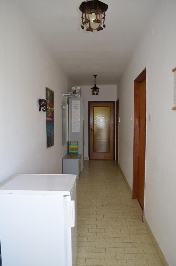 Apartments Aneva Baška Esterno foto