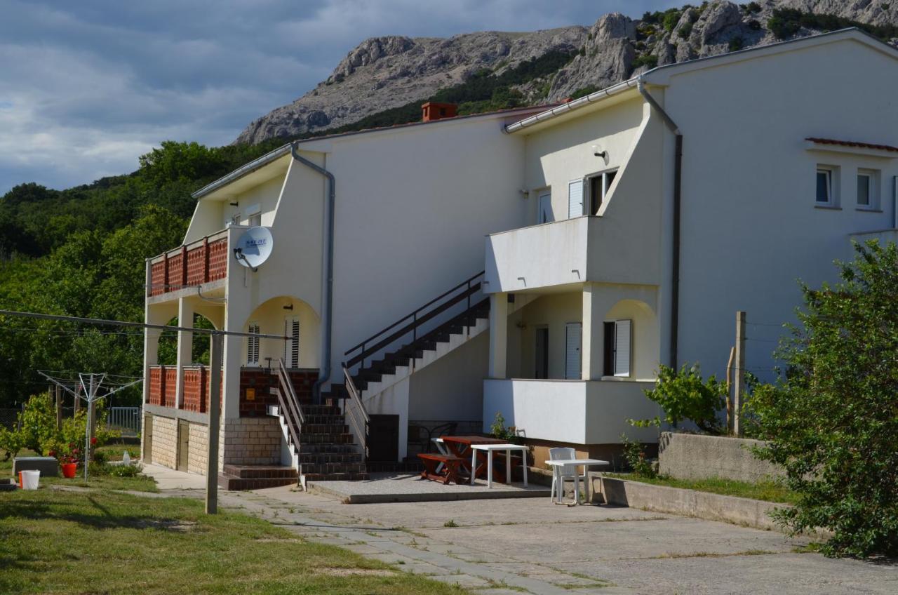 Apartments Aneva Baška Esterno foto